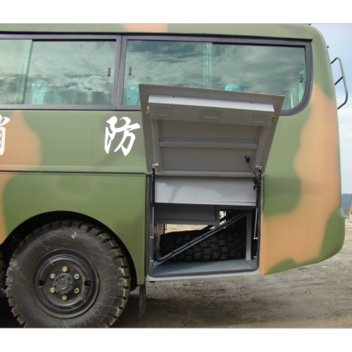 Seis wiel drive off road auto-bus